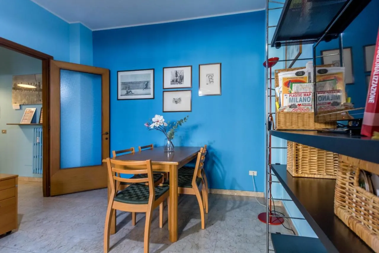 Altido Quiet Apt For 4 With Terrace Near Train Station Lejlighed Milano